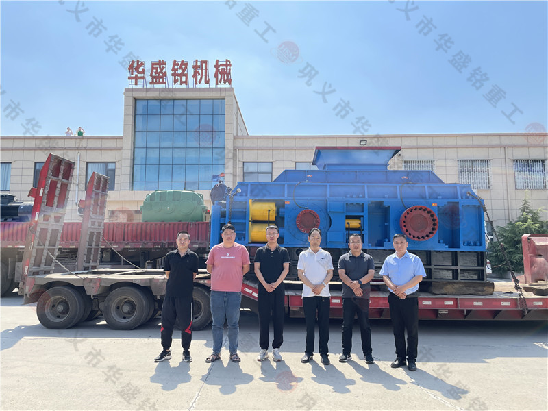 河卵石制砂用哪種機器，對輥制砂機怎么樣
